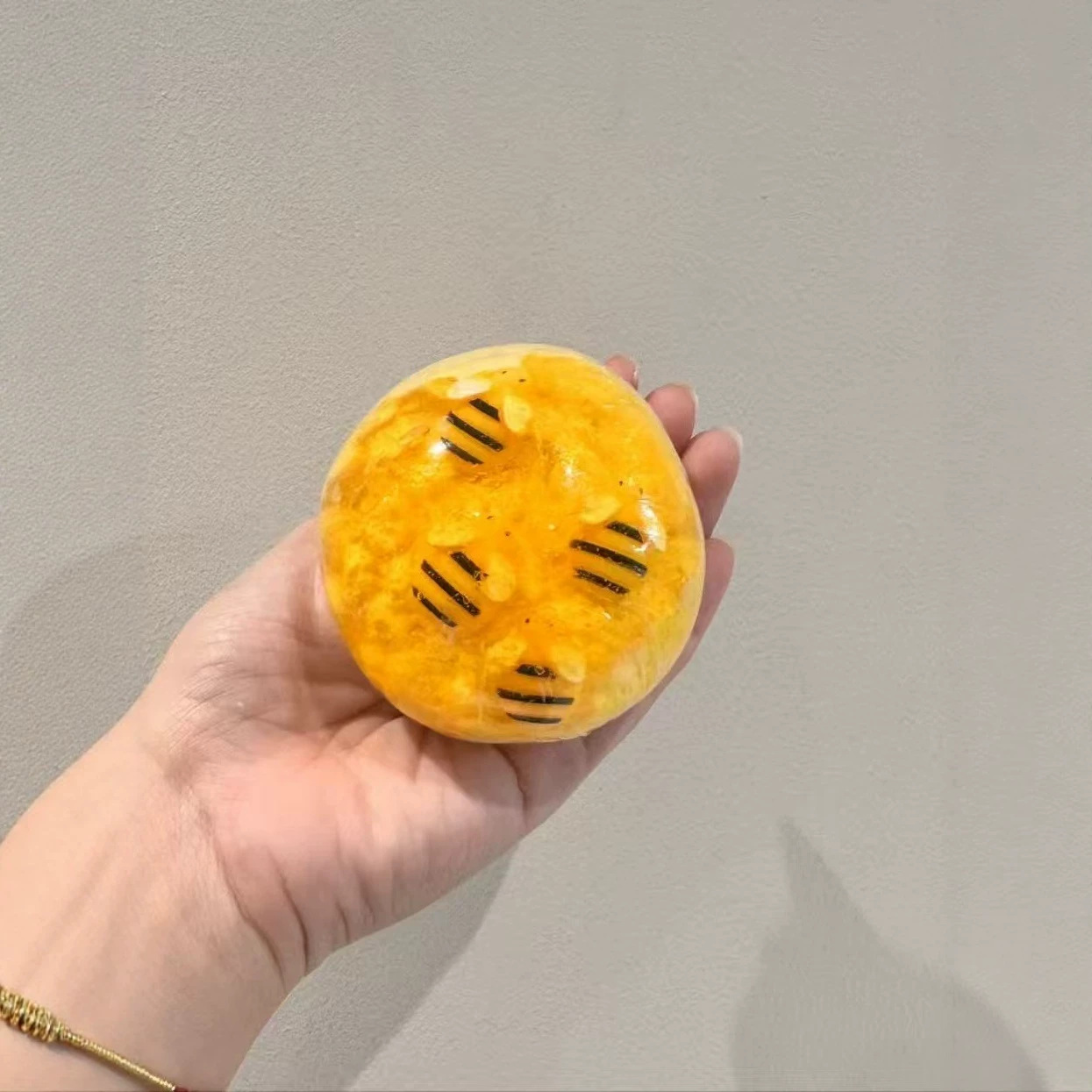Boule anti-stress moelleuse en - Party Games Ideas avis et prix